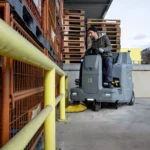Седлова подопочистваща машина KARCHER KM 100/120 R Bp - Image 2